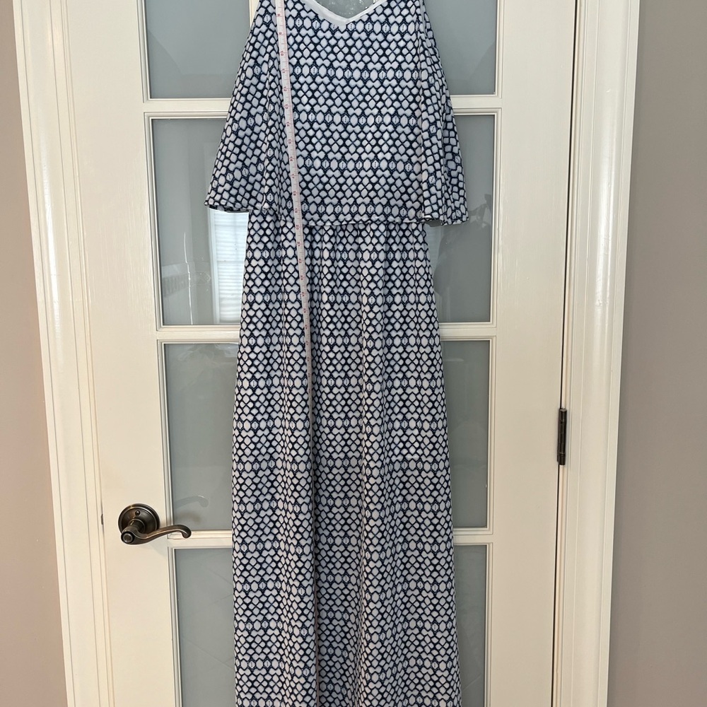 BB Dakota Maxi Dress XS. Navy and White